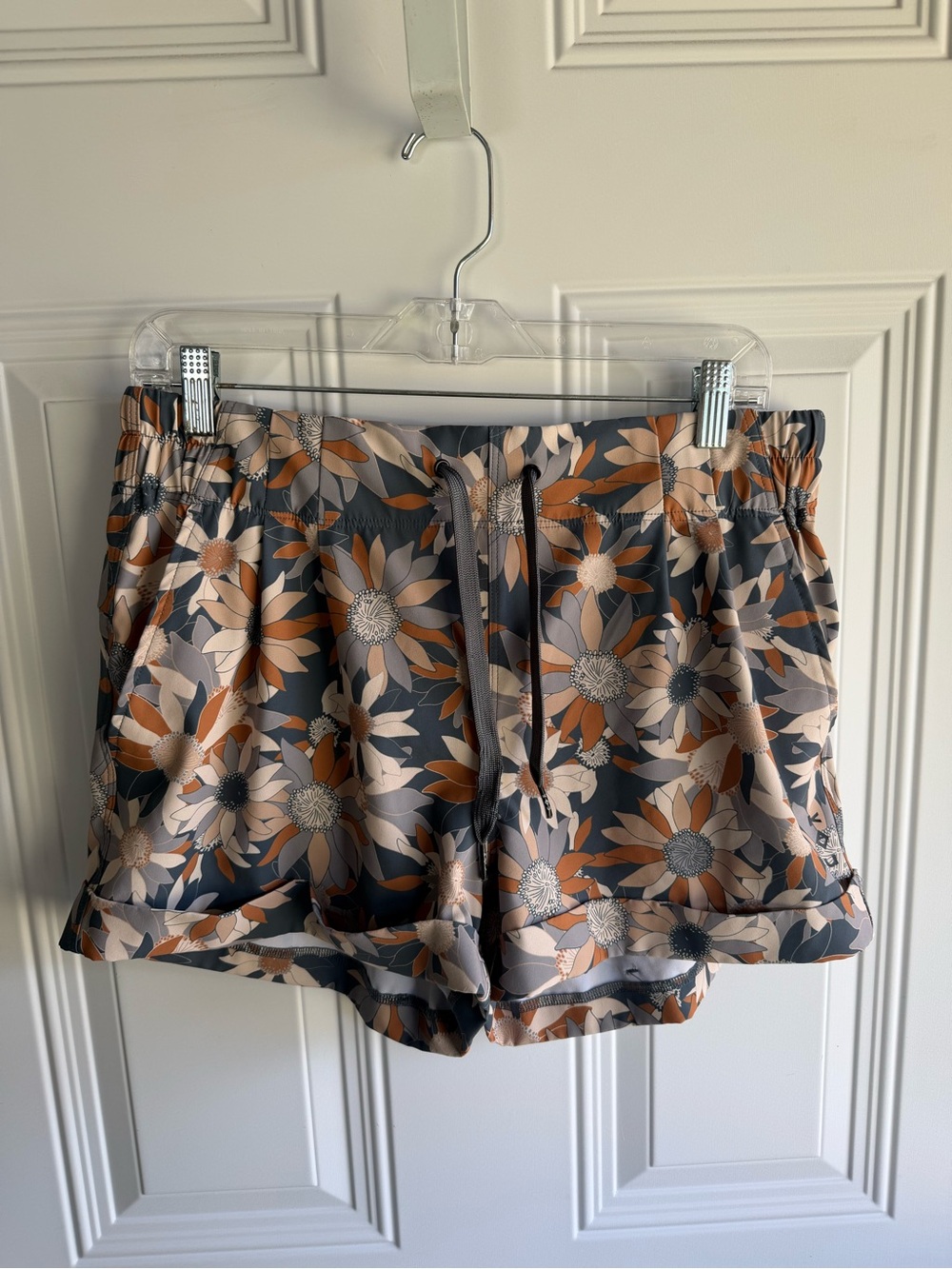 Kavu Floral Drawstring Athletic Shorts - Gray, Tan & Cream